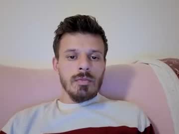 rayann27 — 2025-10-28 20:14 rayann27 — 2025-10-28 20:14